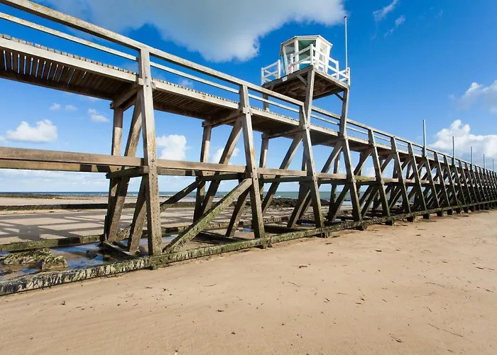 Maison,appartement De Charme Bord De - Avec Jardin Et Wifi Luc-sur-Mer